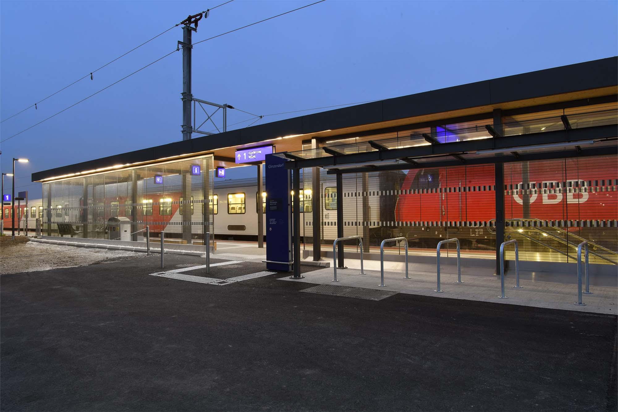 © ÖBB/Wolfgang Werner Auf dem Foto erkennt man den zweigleisigen Bahnhof Marchegg.